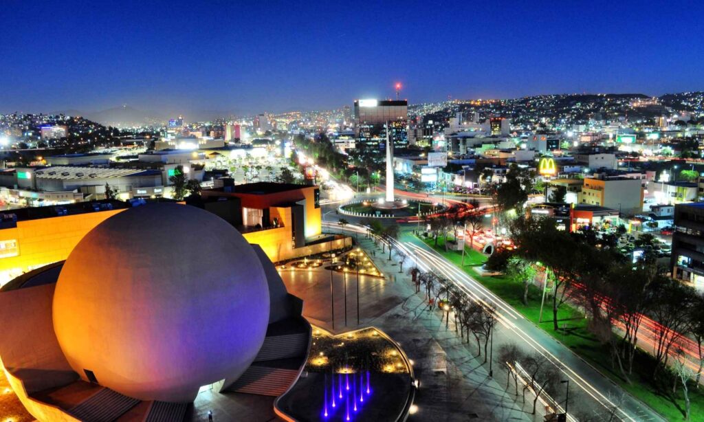 servicio de taxi viajes a tijuana cobertura 24 horas